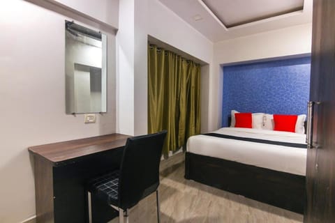OYO Flagship 62160 Ms Hospitality Hotel in Pune