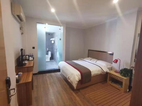 Chengke Hotel Hubei Huanggang Macheng Jiangjun Nan Road Vacation rental in Wuhan