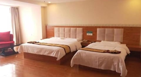 Shell Hotel Tianjin Xiqing District Zhongbei Town Zhongbei Avenue Vacation rental in Tianjin