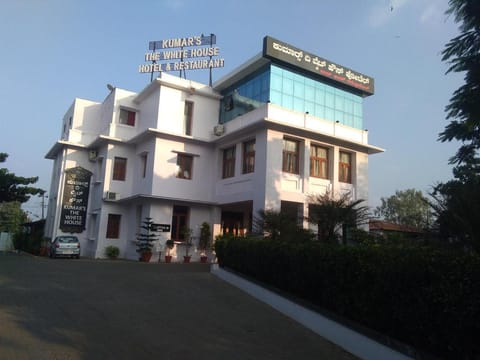 Kumar's The White House Hotel in Mysuru