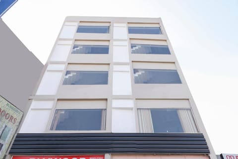 OYO Hotel Red Ark Vacation rental in Chandigarh