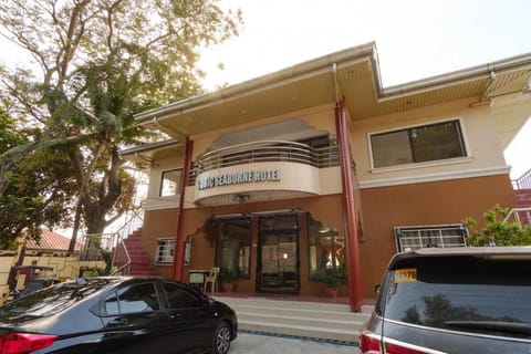 RedDoorz Plus @ Seaborne Hotel Subic Zambales Vacation rental in Subic