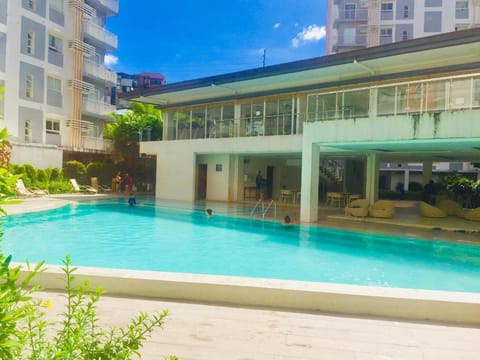 Near Cebu IT Park Condo For Rent Condominio in Lapu-Lapu City