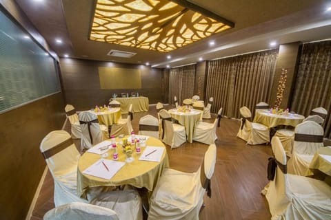 The Grand Vinayak Hotel Hotel in Ahmedabad