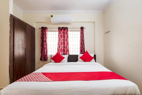 OYO Sai Nivas Hotel in Visakhapatnam