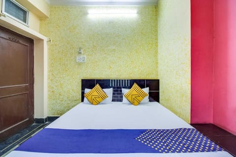 SPOT ON Menaria Guest House Hotel in Udaipur