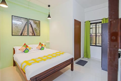 OYO Home Pop Tavern Pettah Vacation rental in Thiruvananthapuram