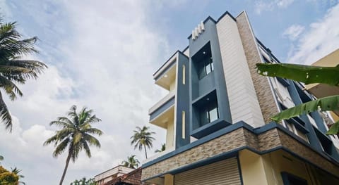 OYO Home Pop Tavern Pettah Vacation rental in Thiruvananthapuram