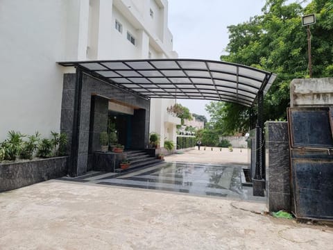 Hotel Casa Aishbagh Vacation rental in Lucknow