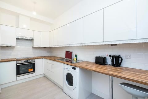 En Suite Rooms, TUFNELL PARK - SK Apartment in London Borough of Islington