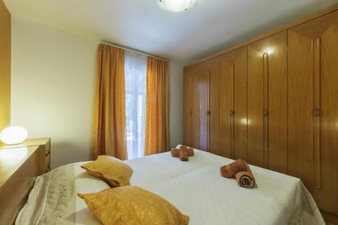 Luxury experience in Villa Kacana with heated pool and Play station 4 Vacation rental in Vodnjan