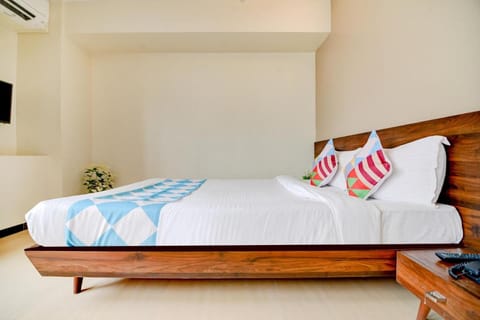 OYO Home Peaceful Stay Keshav Nagar Near Amanora Mall Bed and Breakfast in Pune