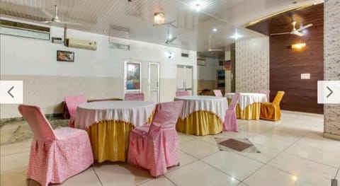 HOTEL RAJ MAHAL  Vacation rental in Ludhiana