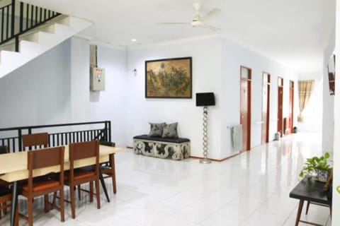 Wisma Rumah Kita Vacation rental in Padang