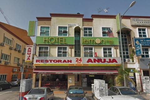 OYO 90026 Hotel Lemon Tree Kepong Hotel in Kuala Lumpur City