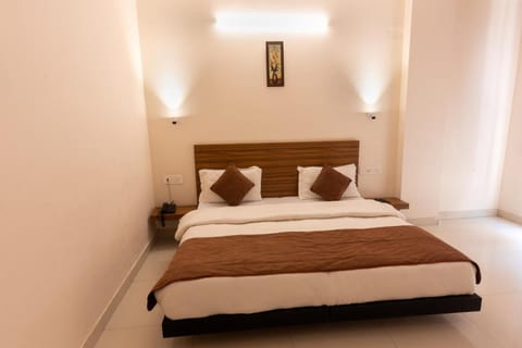 Hotel Ganga Ashoka Hotel in Rishikesh
