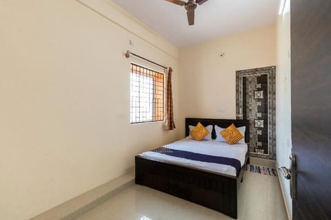 SPOT ON 71449 Ssr Lodging And Boarding Vacation rental in Bengaluru