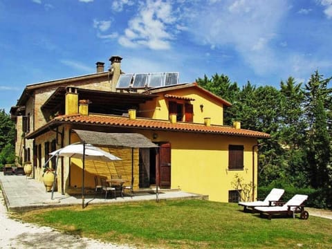 Podere Caldaruccio La Pineta - Cottage Umbertide Villa in Umbria