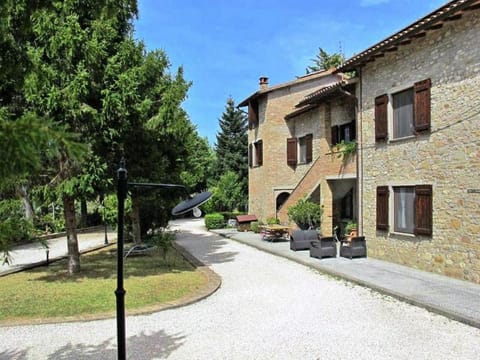 Podere Caldaruccio La Pineta - Cottage Umbertide Villa in Umbria