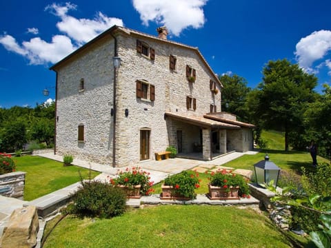 Belvilla by OYO La Rocca Estate Vacation rental in Umbria