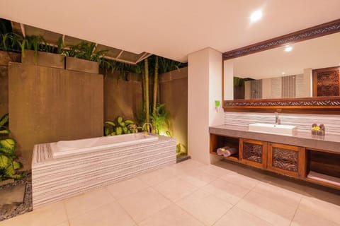 Luxury King Room with Pool View  #PZ45 Copropriété in North Kuta