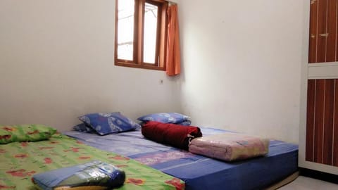 Jiddan Syariah RedPartner Vacation rental in Lembang