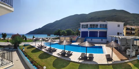 Surf Hotel Vacation rental in Vasiliki