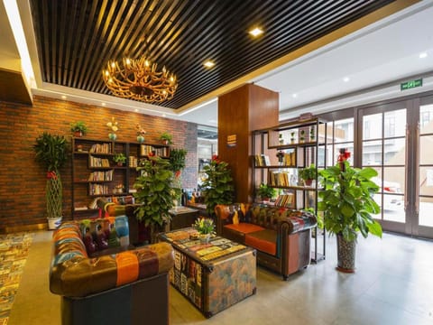 James Joyce Coffetel Tianjing First Central Hospital Nankai University Vacation rental in Tianjin