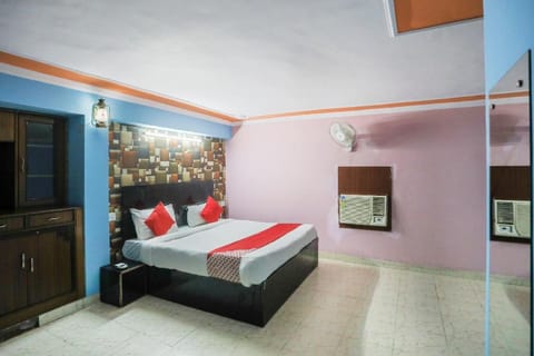 OYO 74656 Hotel Quadis Hotel in Noida