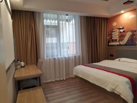 Jun Hotel Sichuan Shiling Town Chengdu Univerysity Vacation rental in Chengdu