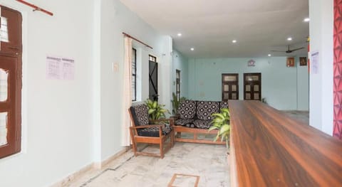 SPOT ON Sukanya Guest House Vacation rental in Varanasi