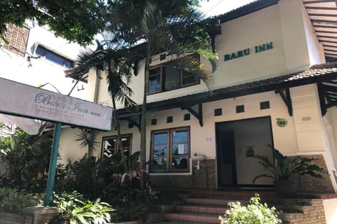 Hotel Baru Inn Batu RedPartner Vacation rental in Batu