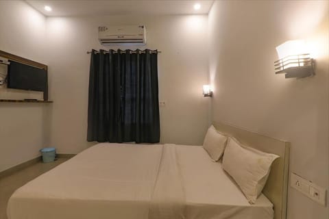 FabHotel SR Inn Hotel in Lucknow