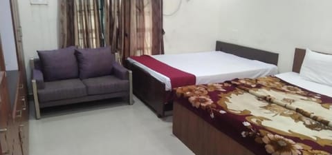 Huge bedrooms with balcony  Villa in Chennai