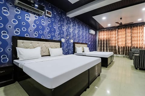 Super OYO Hotel King Villa's Hotel in Ludhiana
