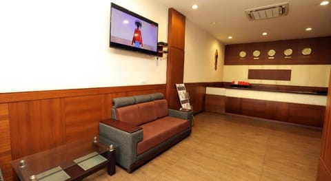 OYO 15909 The Traders Hotel Vacation rental in Mangaluru