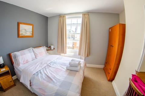 Olivers Guest House Vacation rental in Weymouth