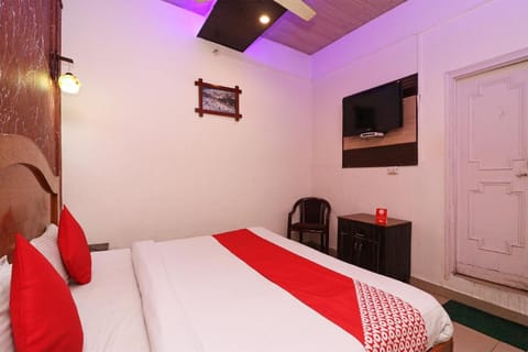 OYO 73851 Hotel Hyderabad Comfort Lakdikapul Hotel in Hyderabad