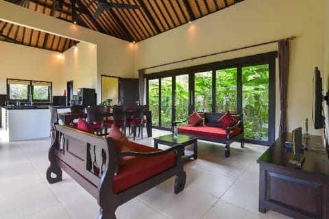 Villa Cahaya - Luxury Villa In Lovina Villa in Buleleng