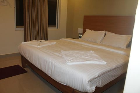 Kartik Resort Hotel in Mandrem
