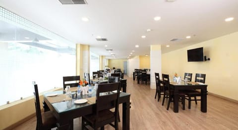 Click Hotel Transport Nagar Vacation rental in Lucknow