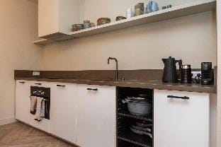 Design 2 bedroom apartment - harborhousezeeland.nl Vacation rental in Goes