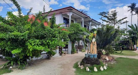 RGL Place Siargao Vacation rental in General Luna