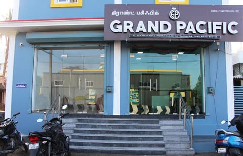 Grand Pacific Hotel in Puducherry