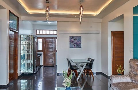 The Jazminn - Glass Apartment Condo in Bengaluru