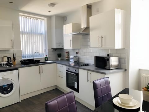 Townhouse @ 51 Balfour St -Stoke Vacation rental in Stoke-on-Trent