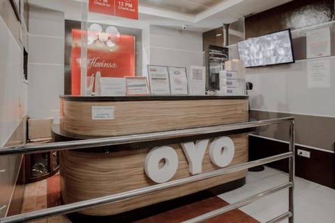 Super OYO 714 Haeinsa Condotel Vacation rental in Quezon City