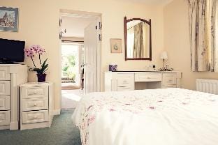 London Road Guest Accommodation Vacation rental in Chippenham