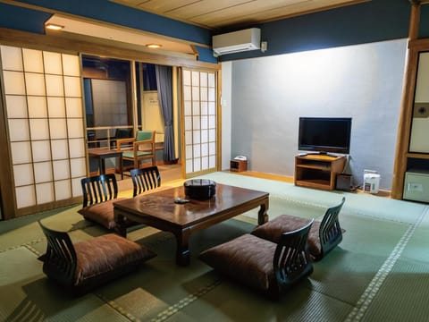 Atagawa Onsen Blue Ocean Hotel in Shizuoka Prefecture