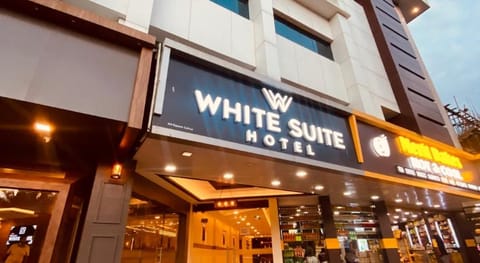 WHITE SUITE HOTEL Vacation rental in Kozhikode